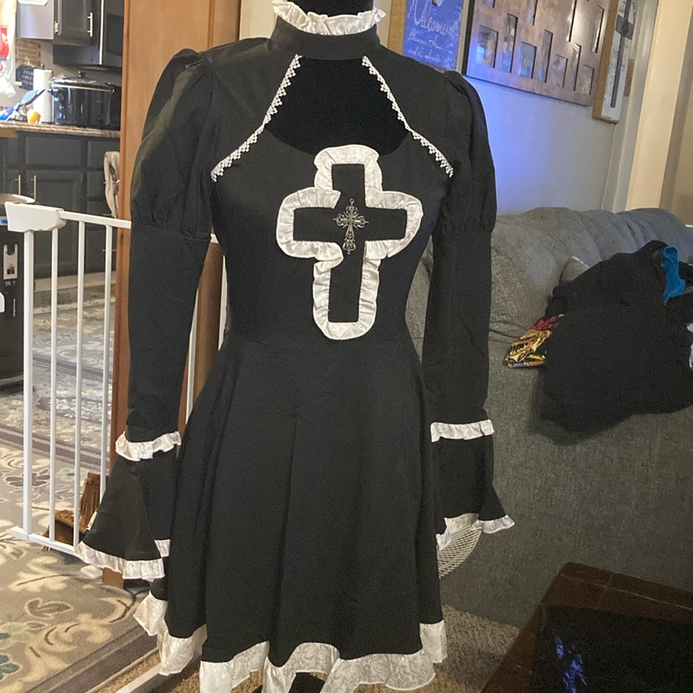 Dark in Love Gothic dress NWT size S , I have 3 of these ordered for wedding